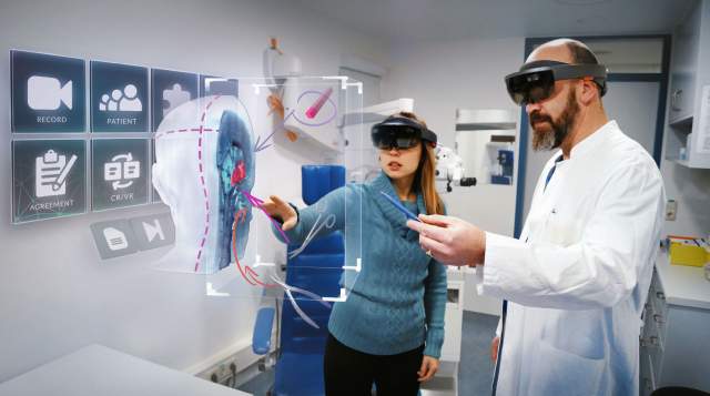 VR Training for Medical Students