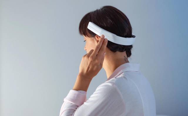 neuro-stimulation headband