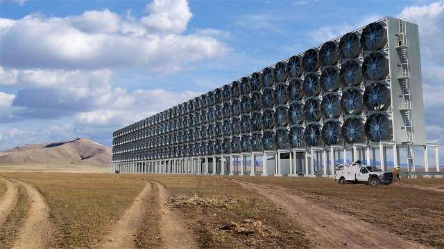 Direct Air Capture facility with machinery pulling CO2 from the atmosphere